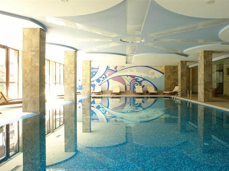 Apartment In Infinity Aparthotel Банско Экстерьер фото